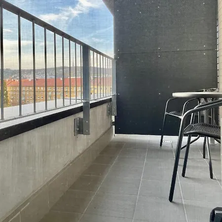 Great * Μπρατισλάβα